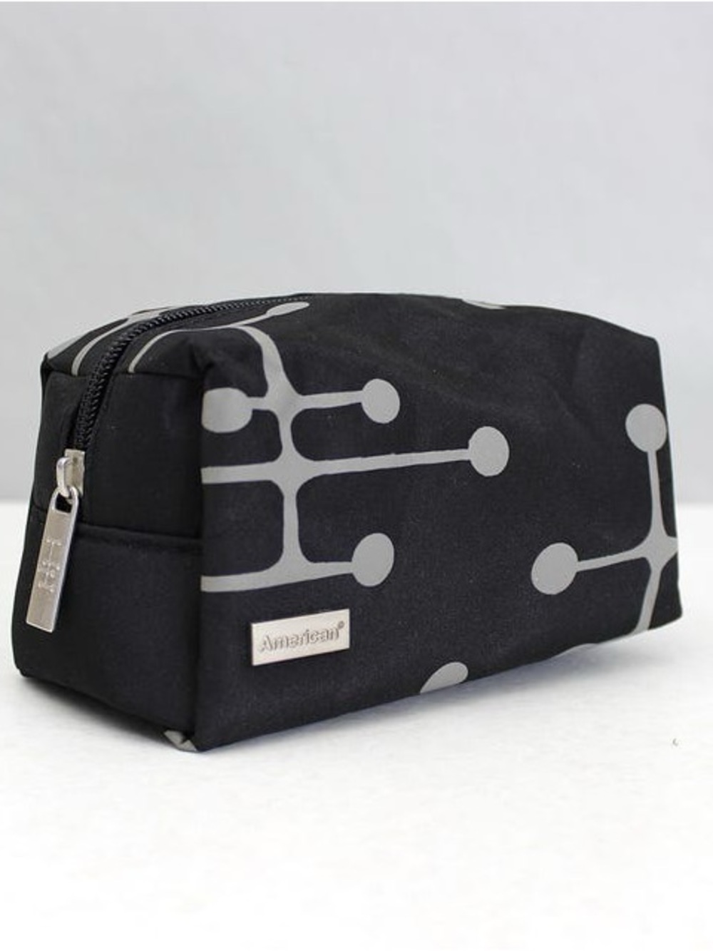 American Airlines x Eames Dot Business Class Amenity Kit